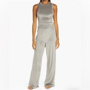 🩶🌺🩶SKIMS Velour Joggers in Gunmetal🩶🌺🩶